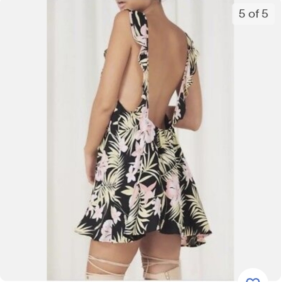 For Love And Lemons Dresses & Skirts - 🍋 For Love & Lemons floral backless dress